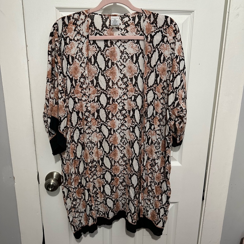 Snake skin kimono